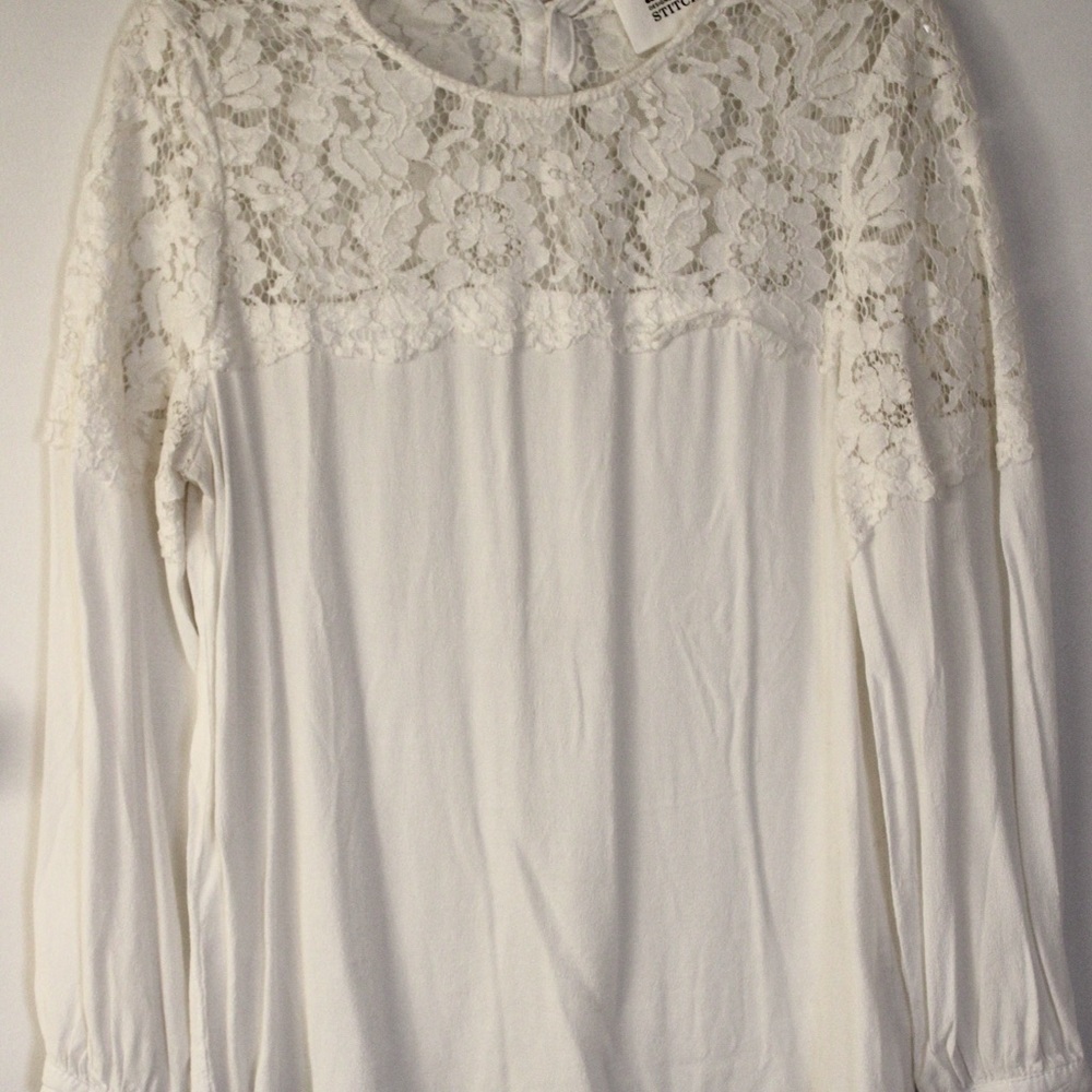 Stitch Fix blouse, NWOT, never worn. Size M